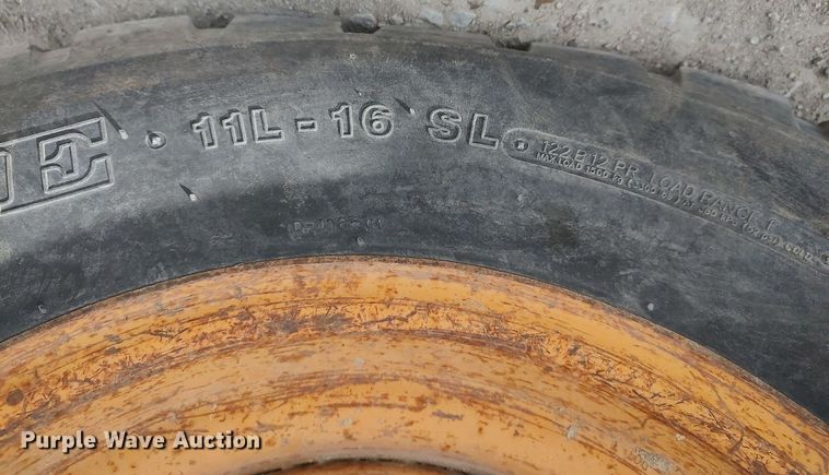 image for item DO3875 1998 Case 586E  forklift