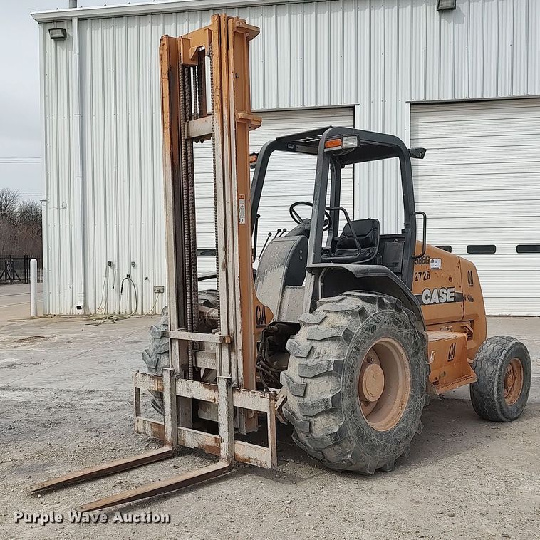 image for item DO3876 2006 Case 586G  forklift