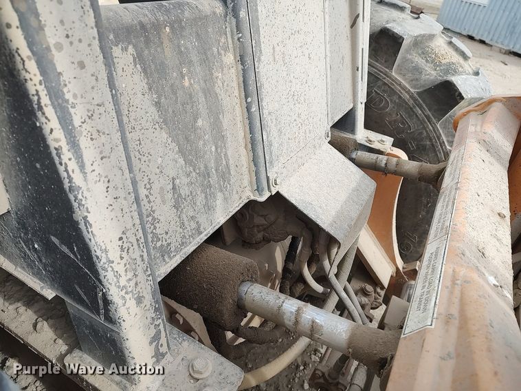 image for item DO3876 2006 Case 586G  forklift