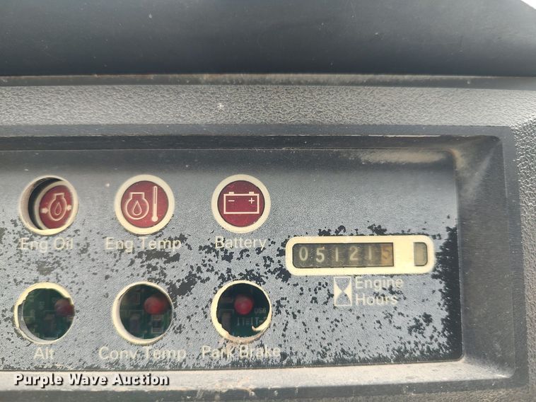 image for item DO3876 2006 Case 586G  forklift