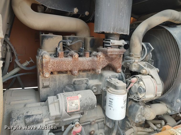 image for item DO3876 2006 Case 586G  forklift