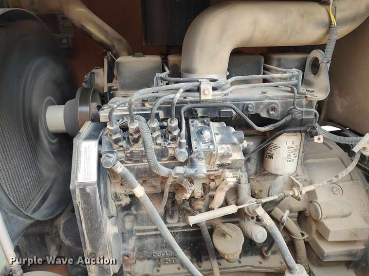 image for item DO3876 2006 Case 586G  forklift