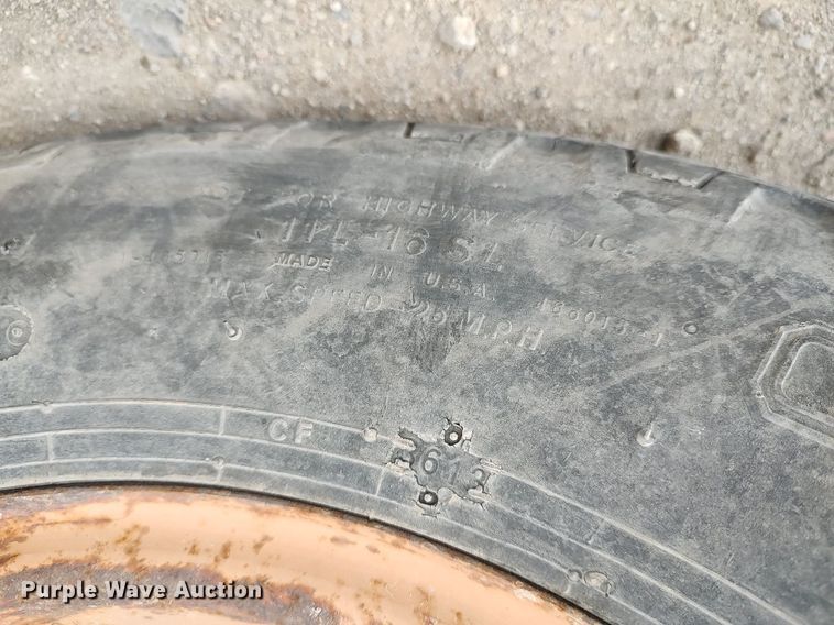 image for item DO3876 2006 Case 586G  forklift