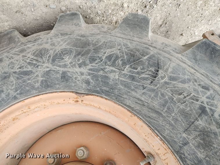 image for item DO3876 2006 Case 586G  forklift