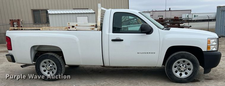 image for item DQ0407 2013 Chevrolet Silverado 1500  pickup truck