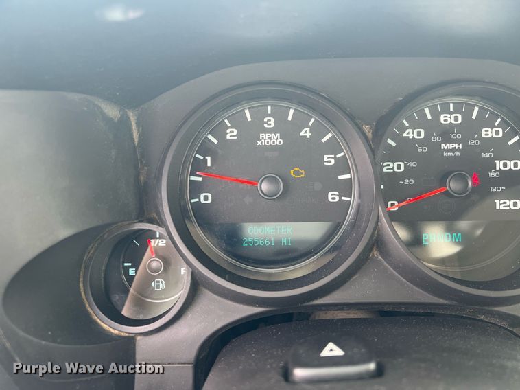 image for item DQ0407 2013 Chevrolet Silverado 1500  pickup truck