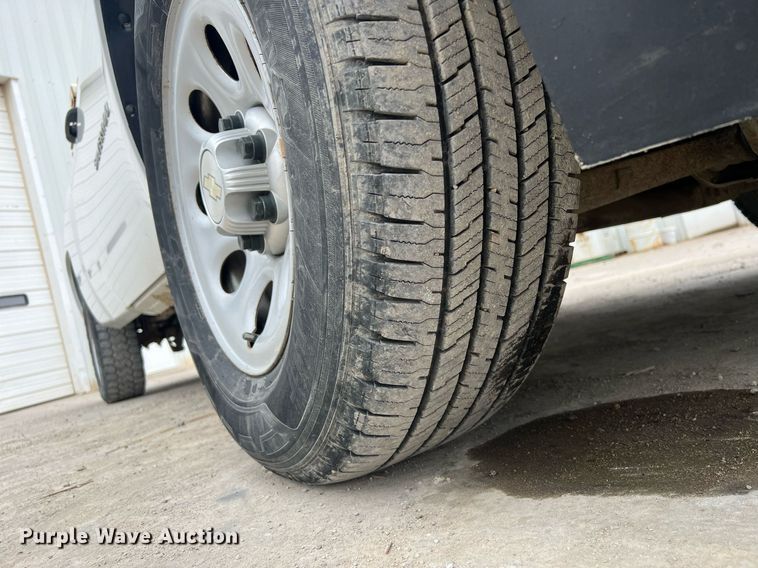 image for item DQ0407 2013 Chevrolet Silverado 1500  pickup truck