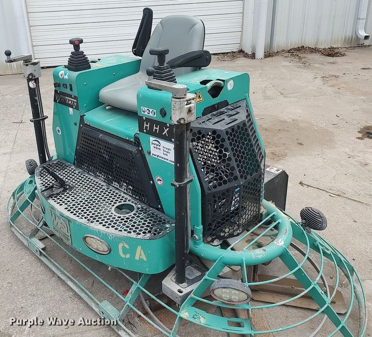 image for item DQ0408 2016 Whiteman HHX  power trowel