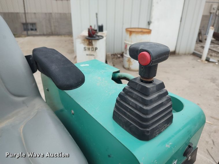 image for item DQ0408 2016 Whiteman HHX  power trowel