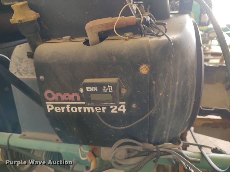 image for item DQ0410 Whiteman HTN24NTGSL  power trowel