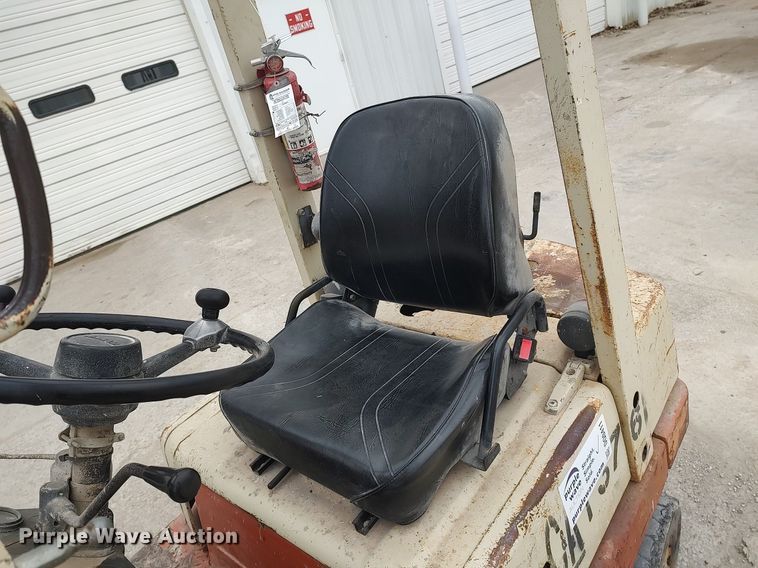 image for item DQ0411 Nissan  forklift