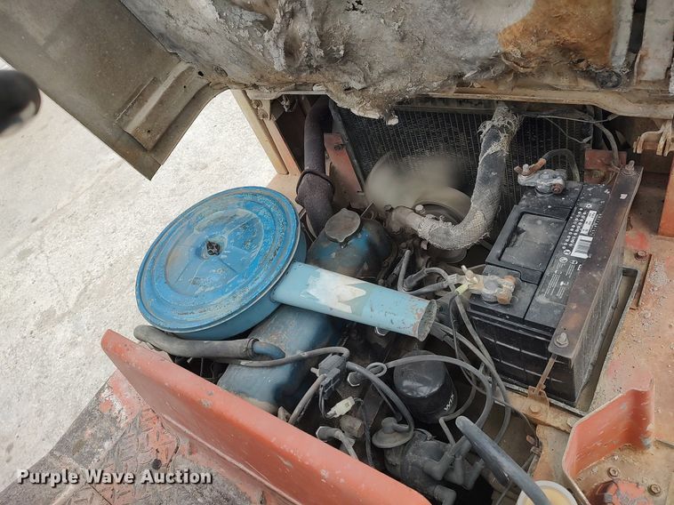 image for item DQ0411 Nissan  forklift