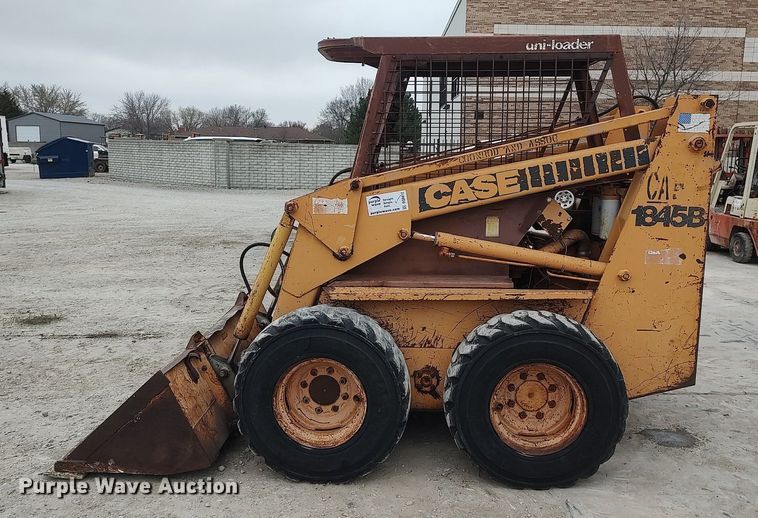 image for item DQ0412 Case 1845B  skid steer loader