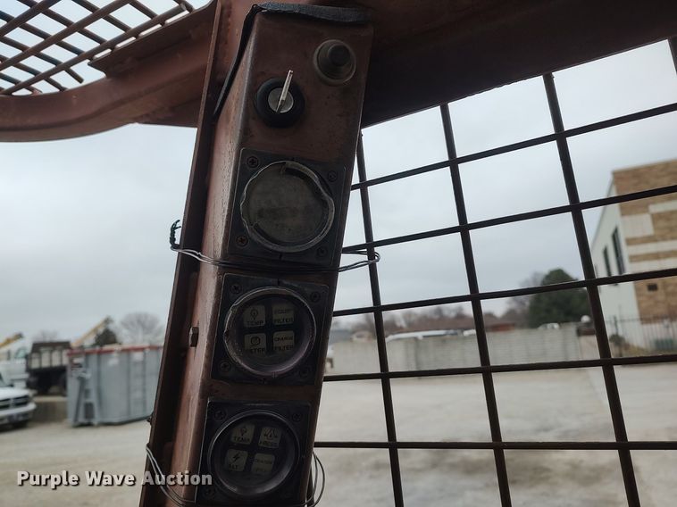 image for item DQ0412 Case 1845B  skid steer loader