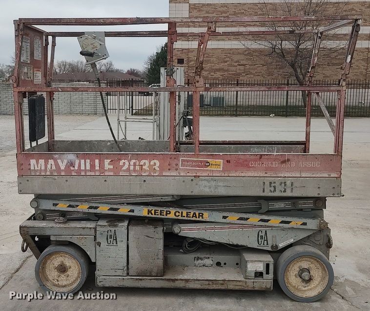 image for item DQ0413 Mec 2033  scissor lift