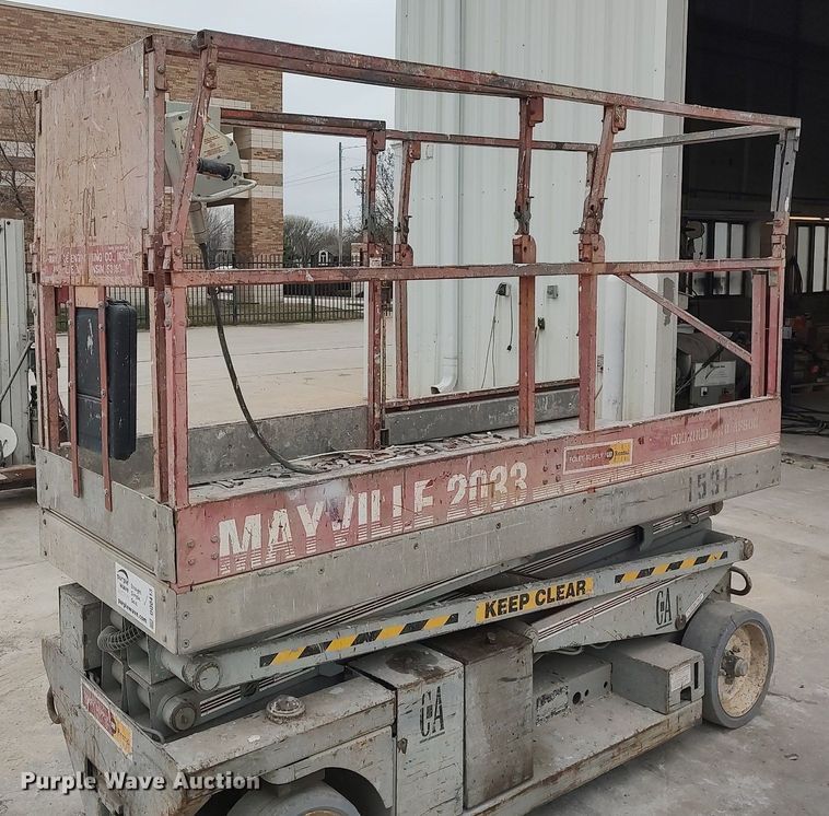 image for item DQ0413 Mec 2033  scissor lift