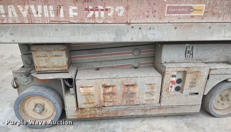 image for item DQ0413 Mec 2033  scissor lift