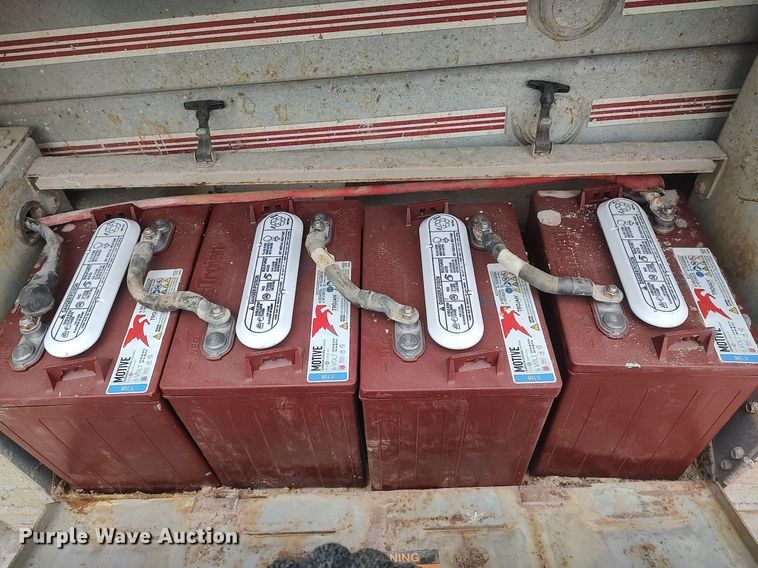 image for item DQ0413 Mec 2033  scissor lift