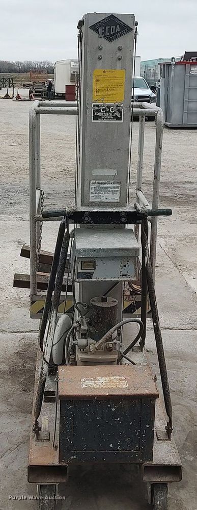 image for item DQ0414 Ecoa APLS-24-DC  vertical lift