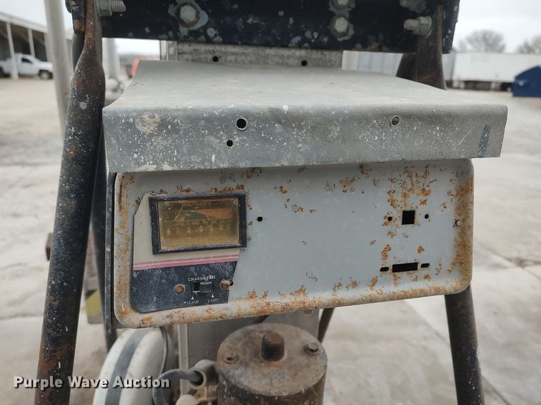 image for item DQ0414 Ecoa APLS-24-DC  vertical lift