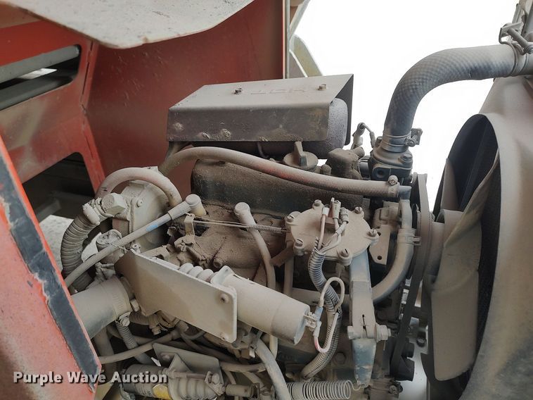 image for item DQ0415 1996 Skyjack SJ8241  scissor lift