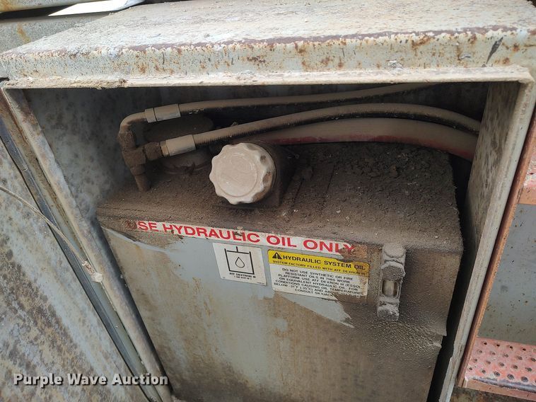 image for item DQ0415 1996 Skyjack SJ8241  scissor lift