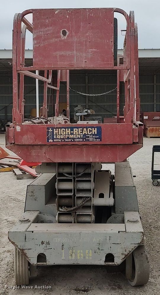 image for item DQ0416 Mec 3247ES  scissor lift