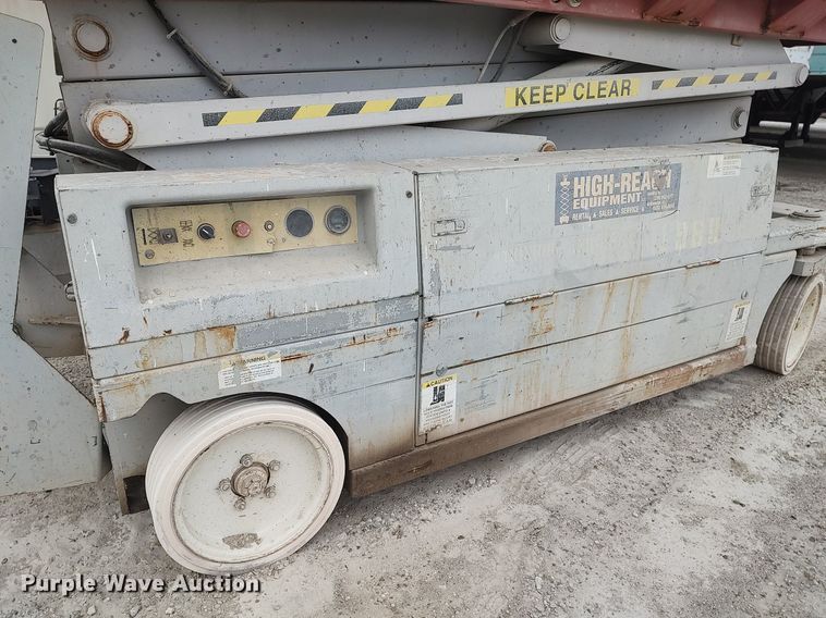 image for item DQ0416 Mec 3247ES  scissor lift