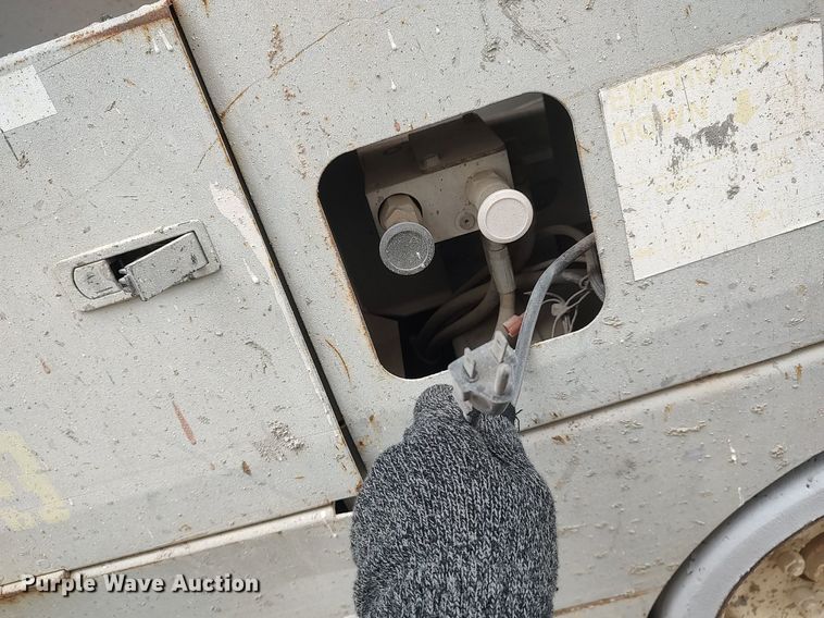 image for item DQ0416 Mec 3247ES  scissor lift