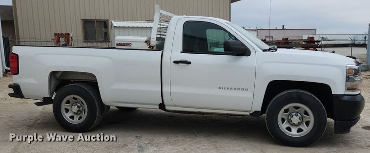 image for item DQ0417 2016 Chevrolet Silverado 1500  pickup truck