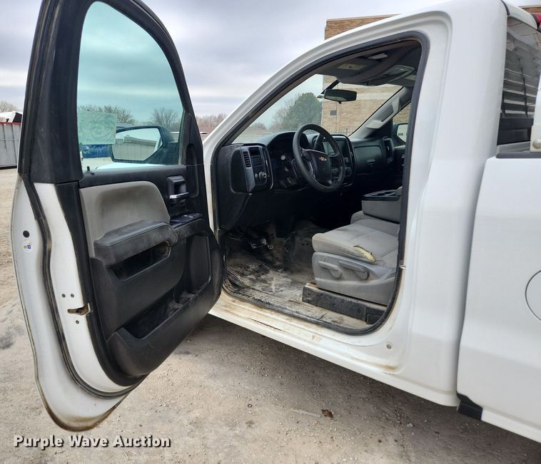 image for item DQ0417 2016 Chevrolet Silverado 1500  pickup truck