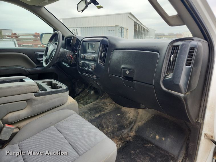 image for item DQ0417 2016 Chevrolet Silverado 1500  pickup truck