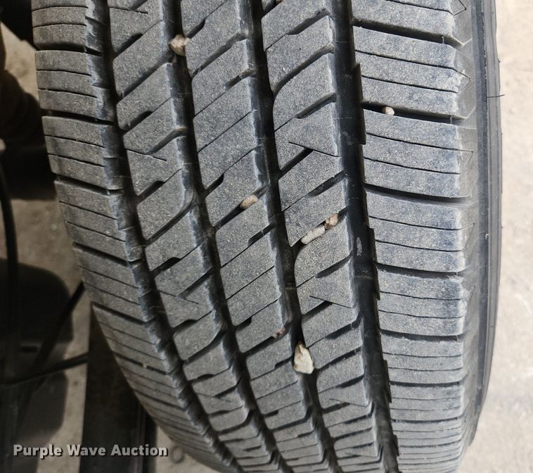 image for item DQ0417 2016 Chevrolet Silverado 1500  pickup truck