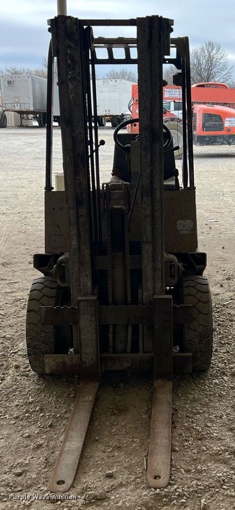 image for item DQ0418 Yale  forklift