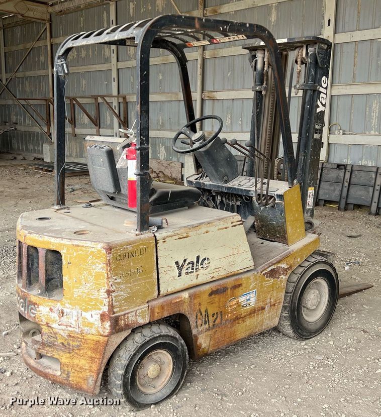 image for item DQ0418 Yale  forklift