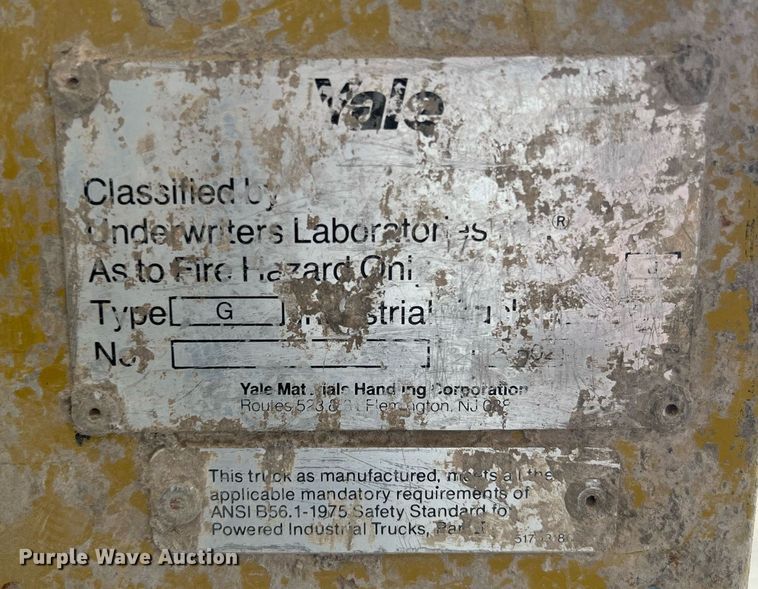 image for item DQ0418 Yale  forklift