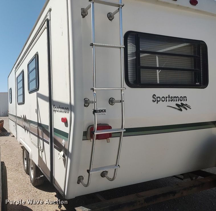 image for item DQ0476 1998 Sportsman 2604P  camper