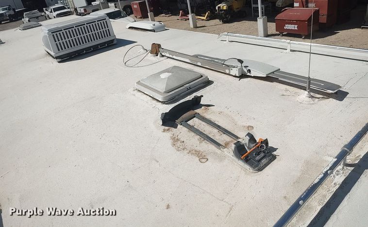 image for item DQ0476 1998 Sportsman 2604P  camper