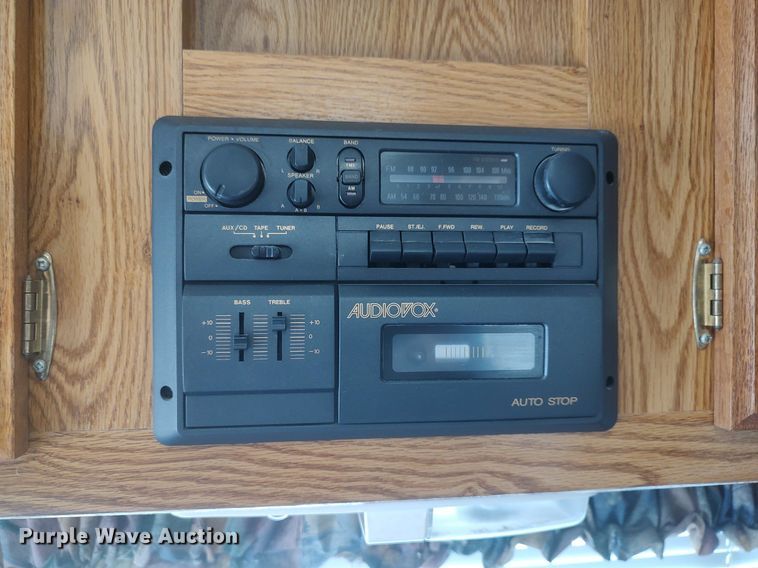 image for item DQ0476 1998 Sportsman 2604P  camper