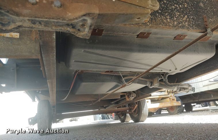 image for item DQ0476 1998 Sportsman 2604P  camper