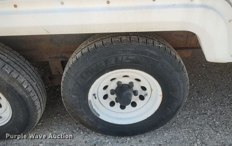 image for item DQ0476 1998 Sportsman 2604P  camper