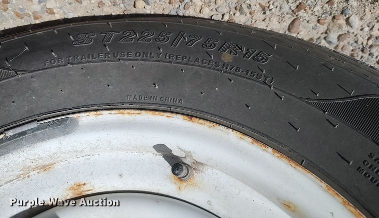 image for item DQ0476 1998 Sportsman 2604P  camper