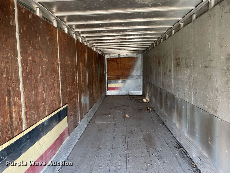 image for item DQ0477 1974 Fruehauf  dry van trailer