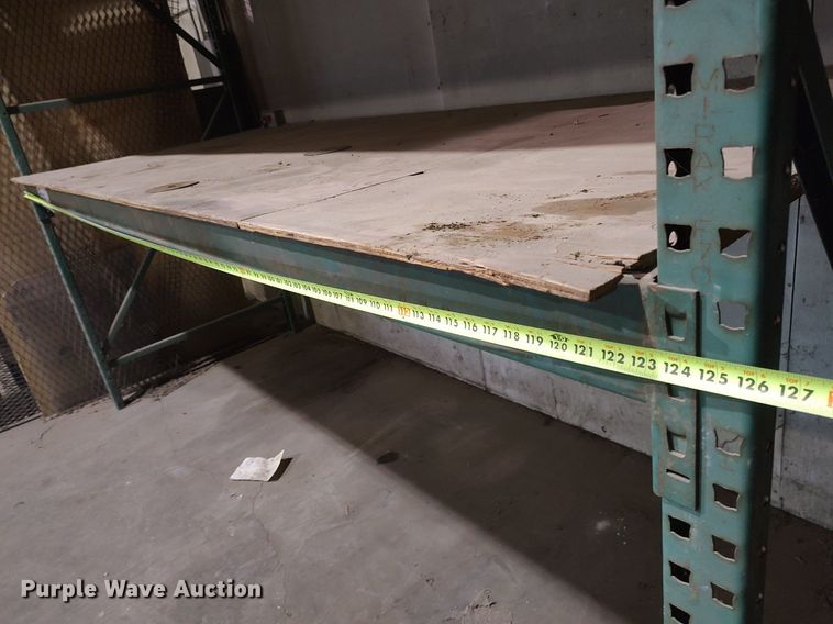 image for item DQ0479 (5) pallet racking sections