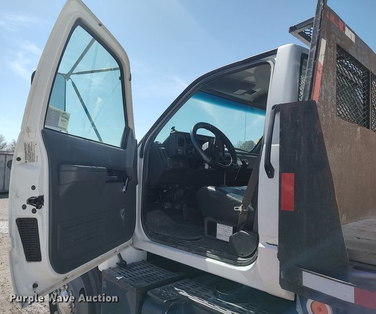 image for item DQ0481 2000 GMC C7500  dump flatbed truck