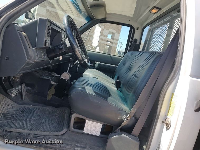 image for item DQ0481 2000 GMC C7500  dump flatbed truck