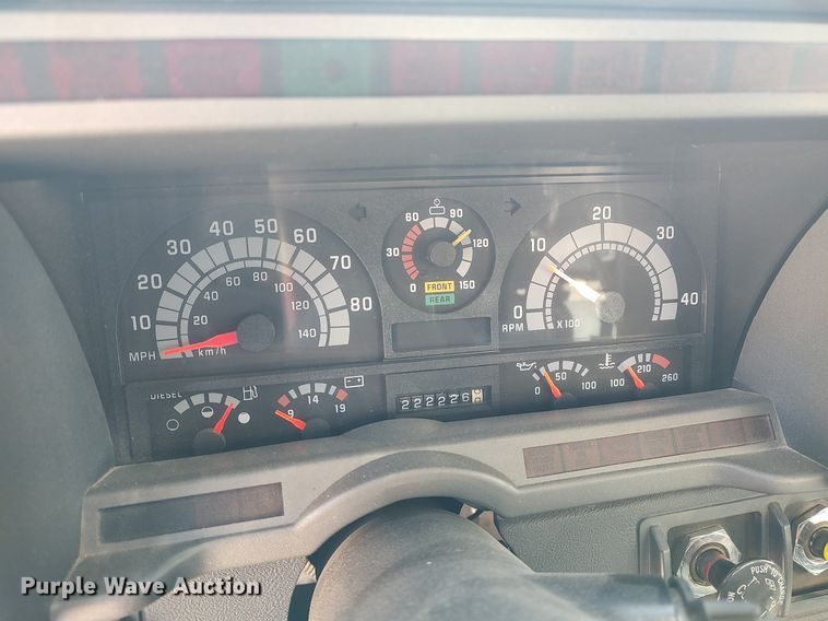 image for item DQ0481 2000 GMC C7500  dump flatbed truck