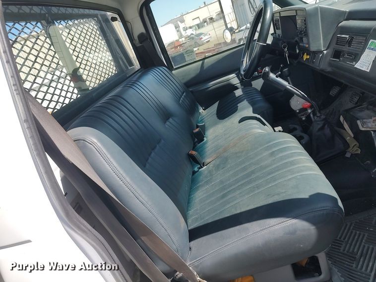 image for item DQ0481 2000 GMC C7500  dump flatbed truck