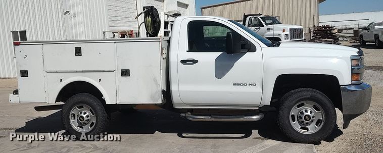 image for item DQ0482 2016 Chevrolet Silverado 2500HD  utility bed pickup truck