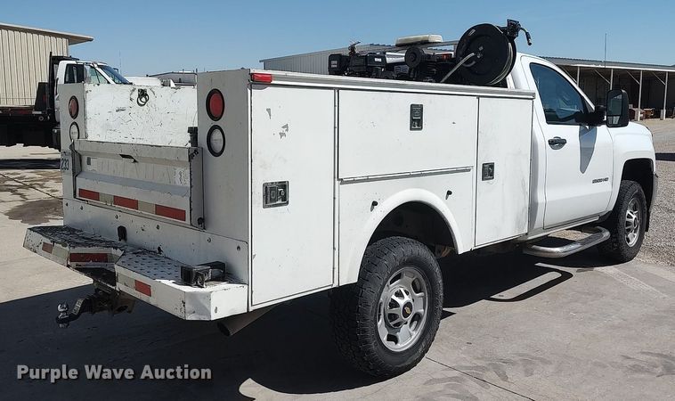 image for item DQ0482 2016 Chevrolet Silverado 2500HD  utility bed pickup truck